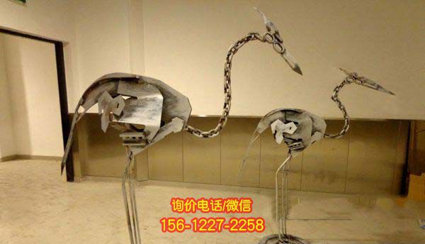 不銹鋼抽象雕塑，室內(nèi)裝飾的精彩之作