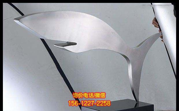 鯨魚(yú)不銹鋼雕塑——精美室內(nèi)裝飾