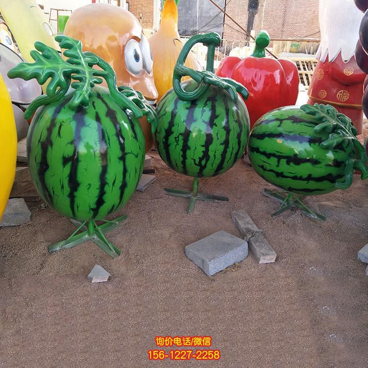 玻璃鋼仿真西瓜，大西瓜雕塑擺件