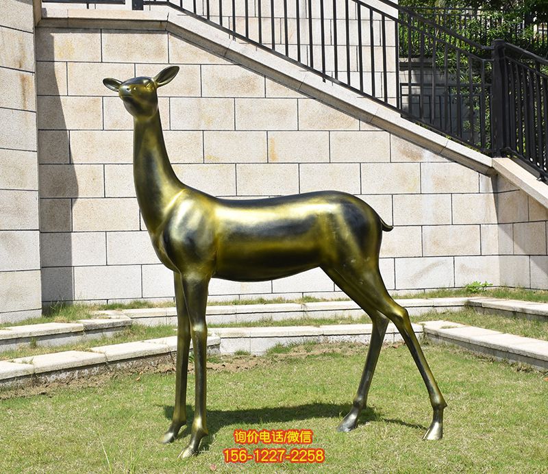 別墅小區不銹鋼仿銅大型動物景觀鹿雕塑 別墅小區不銹鋼仿銅大型動物景觀鹿雕塑