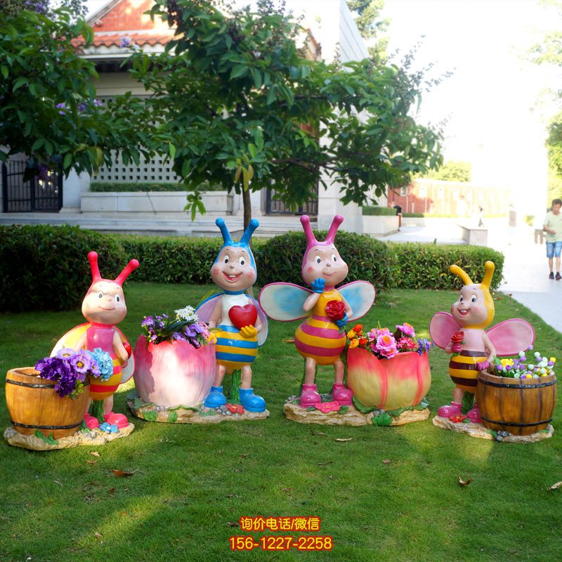 公園商店門(mén)口擺放卡通蜜蜂花盆玻璃鋼蜜蜂雕塑 公園商店門(mén)口擺放卡通蜜蜂花盆玻璃鋼蜜蜂雕塑