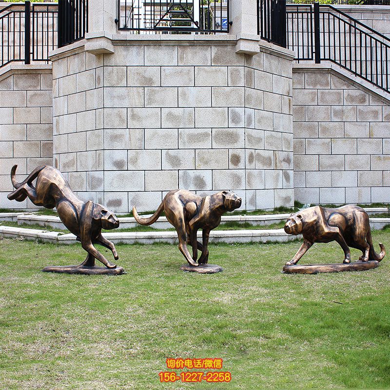 公園仿銅創意,鑄造、噴漆金錢豹雕塑 公園仿銅創意,鑄造、噴漆金錢豹雕塑