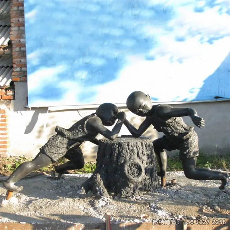 掰手腕雕塑05 掰手腕雕塑05