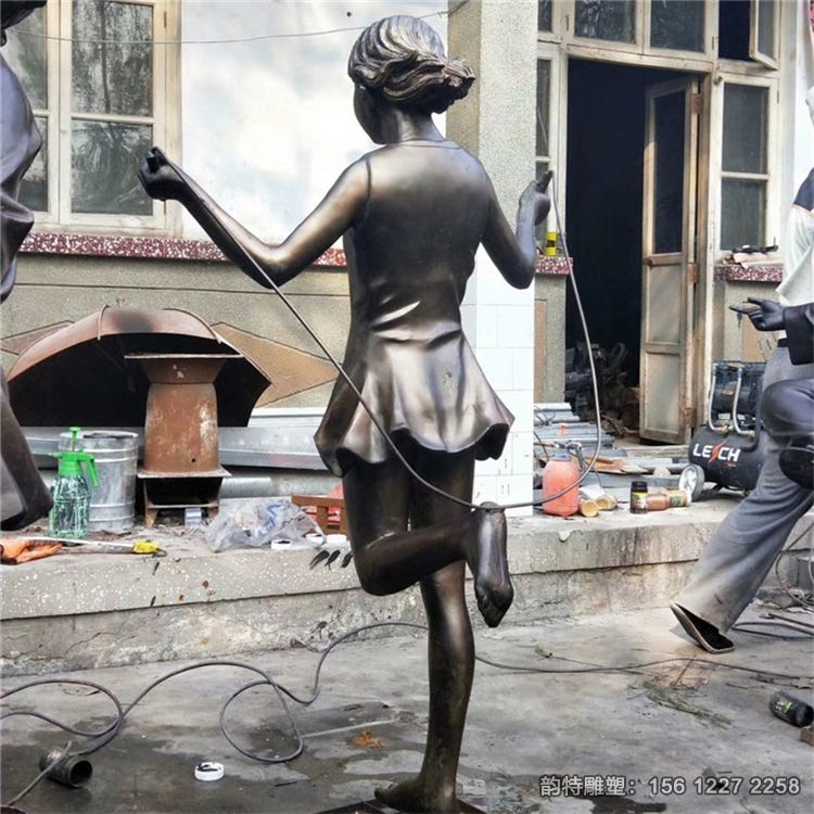 跳繩雕塑06 跳繩雕塑06