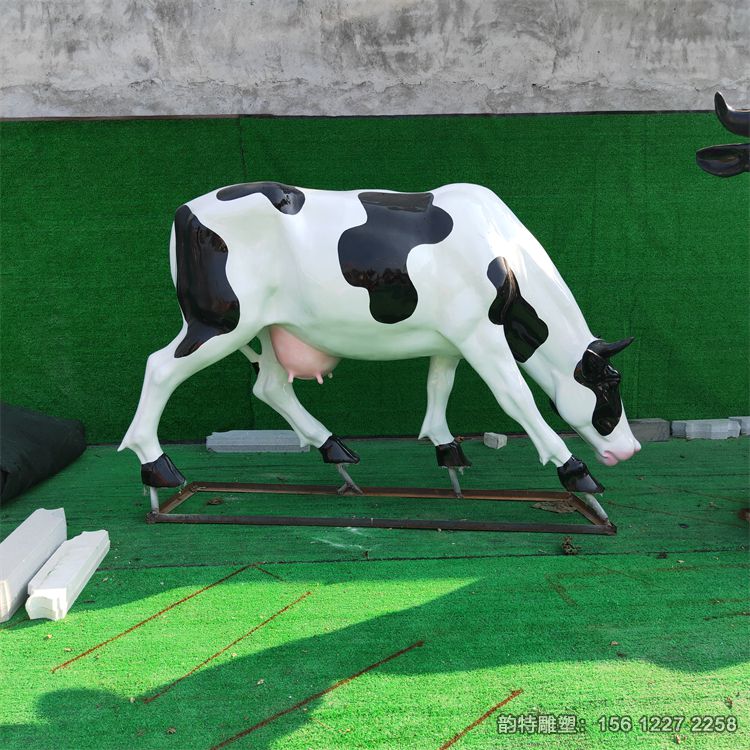 奶牛雕塑141 奶牛雕塑141